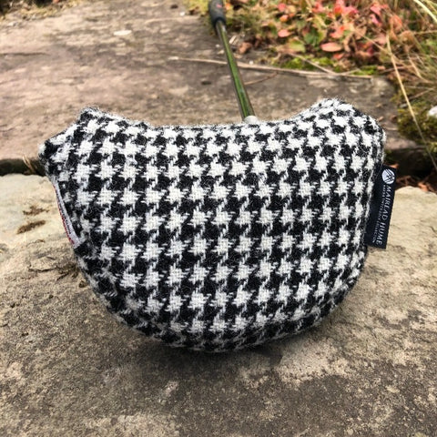 Mallet Golf Putter Cover with Magnet Closure in Houndstooth Harris Tweed®