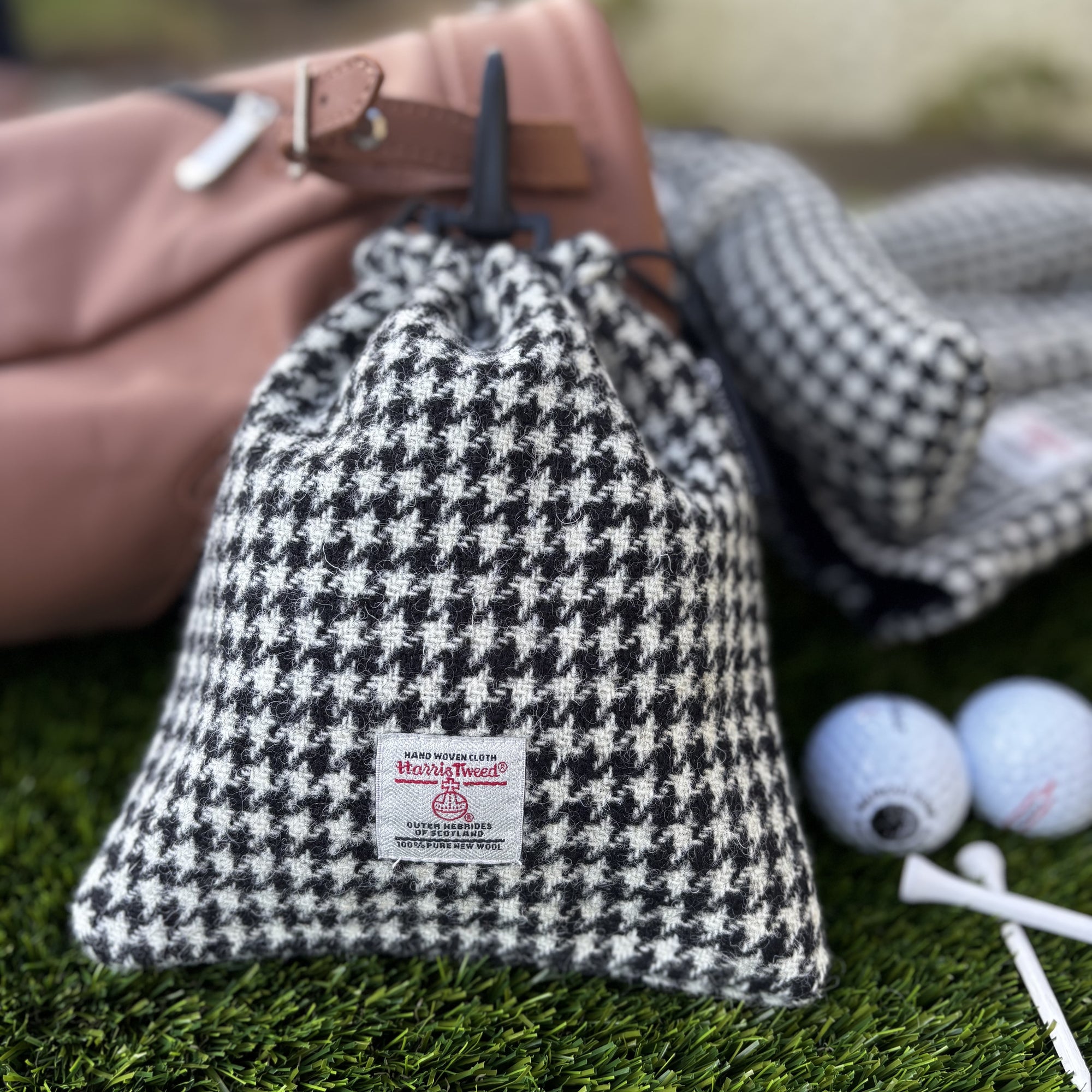 Golf Tee Bag in Harris Tweed®
